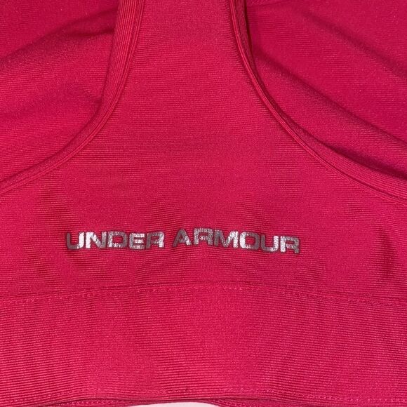 Under Armour Women’s Pink Sports Bra Medium Support EUC - Picture 4 of 7